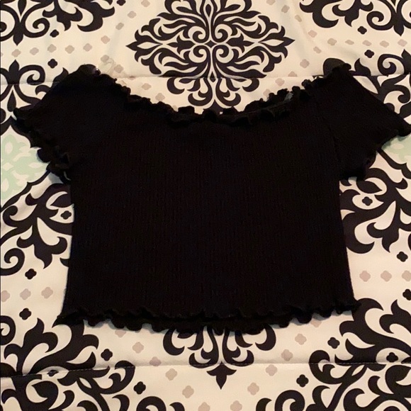 Tops - Black crop top